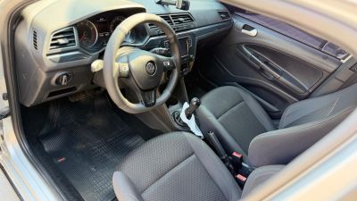 VOLKSWAGEN Gol Track 1.0 4p. 2018 - miniatura 7