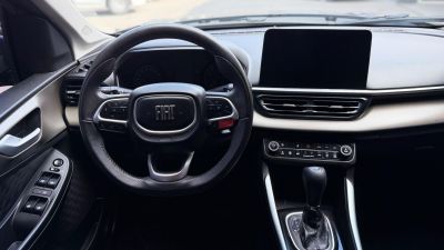FIAT Fastback Audace 1.0T 12v 2023 - miniatura 9