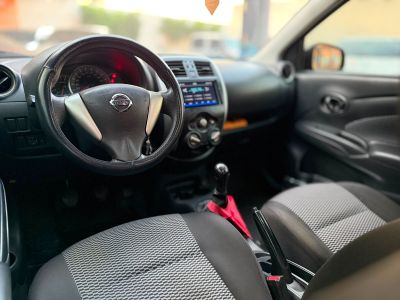 NISSAN Versa Conforto 1.0 12v 2019 - miniatura 5