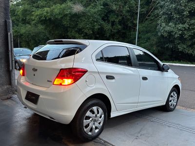 CHEVROLET Onix LS 1.0 2016 - miniatura 6