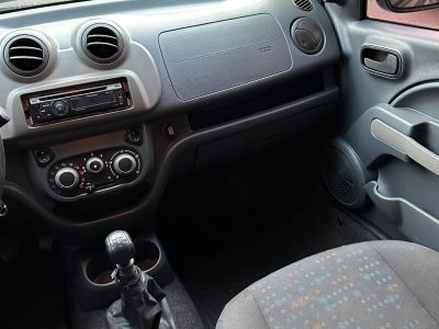 FIAT Uno Vivace 1.0 4p. 2014 - miniatura 6