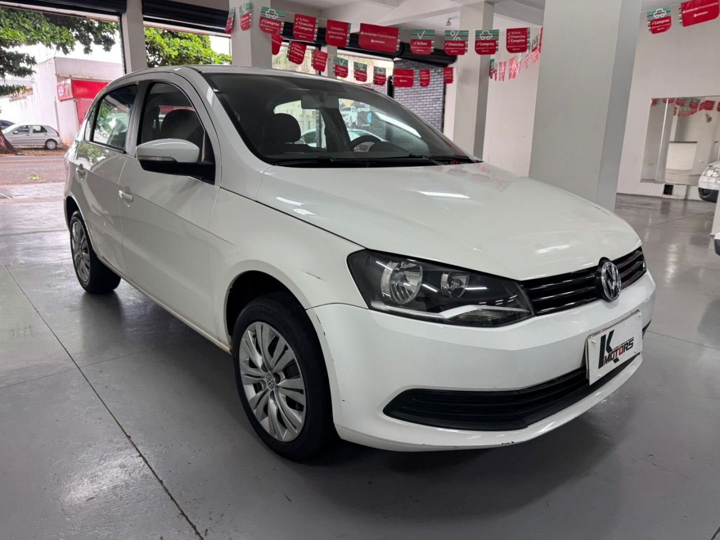 Vista principal de VOLKSWAGEN Gol 1.0 4p. 2013