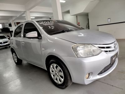 TOYOTA Etios X 1.3 16v 2015