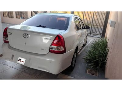TOYOTA Etios Sedan X 1.5 16v 2018 - miniatura 4