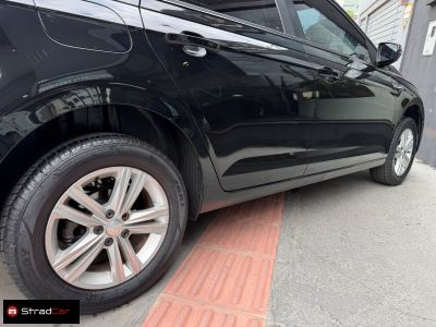VOLKSWAGEN Polo Hatch Comfortline 1.0 12v TSi 2018 - miniatura 13