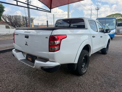 MITSUBISHI L200 Triton Sport GL 2.4TDi 16v 4X4 C.D. 2024 - miniatura 6