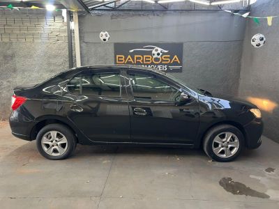 RENAULT Logan Exclusive 1.6 2015 - miniatura 5