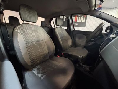 RENAULT Logan Expression 1.6 2017 - miniatura 9