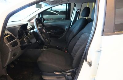 FIAT Punto Attractive 1.4 2012 - miniatura 5