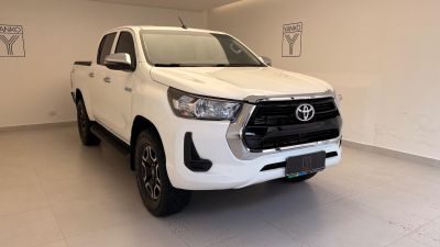 TOYOTA Hilux D4-D 2.8TDi 16v 4X4 C.D. 2024 - miniatura 3