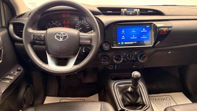 TOYOTA Hilux D4-D 2.8TDi 16v 4X4 C.D. 2024 - miniatura 13
