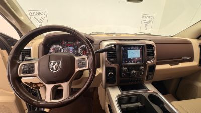 RAM 2500 Laramie Night Edition 6.7TDi 24v 4X4 C.D. 2018 - miniatura 11