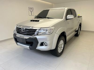 TOYOTA Hilux SRV D4-D 3.0TDi 16v 4X4 C.D. 2015