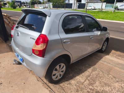 TOYOTA Etios X 1.3 16v 2013 - miniatura 4