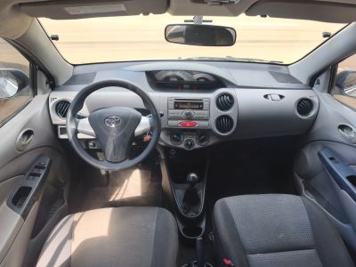 TOYOTA Etios X 1.3 16v 2013 - miniatura 5