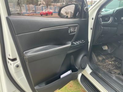 TOYOTA Hilux SW4 SRX D4-D 2.8TDi 16v 4x4 2021 - miniatura 11