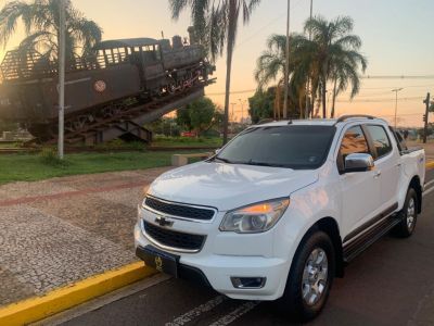 CHEVROLET S10 LTZ 2.8CTDi 16v C.D. 2013