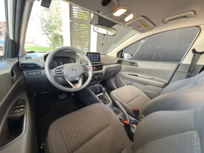 HYUNDAI HB20S Comfort 1.0T 12v 2023 - miniatura 8