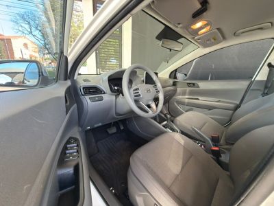 HYUNDAI HB20S Comfort 1.0T 12v 2023 - miniatura 13