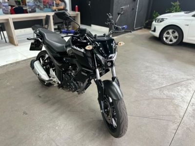 YAMAHA FZ 15 150 Fazer 2024 - miniatura 3