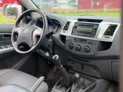 TOYOTA Hilux STD D4-D 2.8TDi 16v 4X4 C.D. 2013 - miniatura 3
