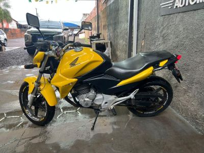 HONDA CB 300R 2013 - miniatura 5