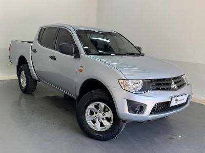 MITSUBISHI L200 Triton GLX 3.2TDi 16v 4X4 C.D. 2015