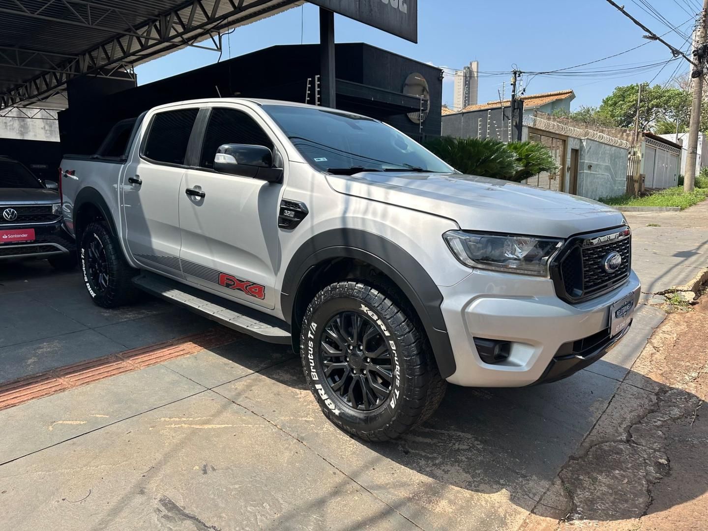 Vista principal de FORD Ranger FX4 3.2TDCi 20v 4x4 C.D. 2023