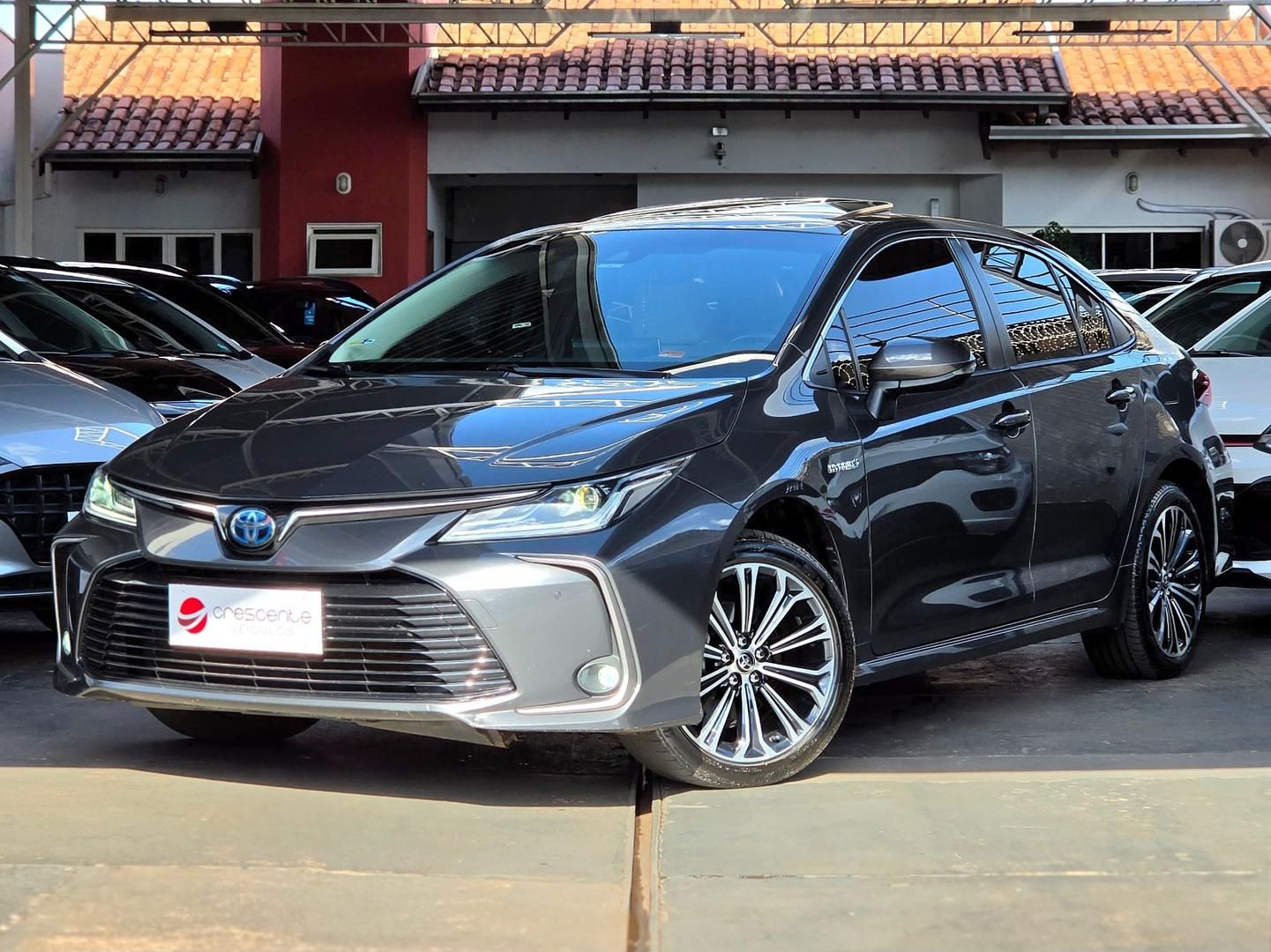 Vista principal de TOYOTA Corolla Altis Premium Hybrid 1.8 16v 2022