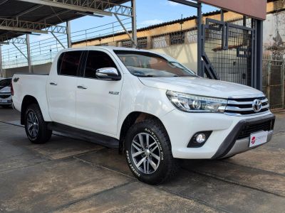 TOYOTA Hilux SRX D4-D 2.8TDi 16v 4X4 C.D. 2017 - miniatura 2