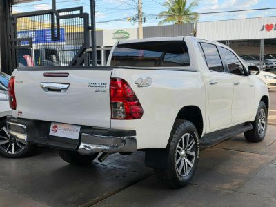 TOYOTA Hilux SRX D4-D 2.8TDi 16v 4X4 C.D. 2017 - miniatura 6