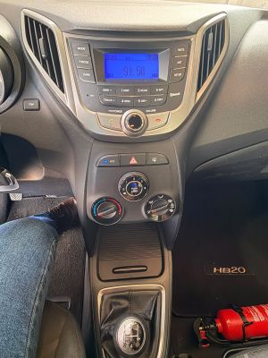 HYUNDAI HB20 Comfort 1.0 12v 2015 - miniatura 6