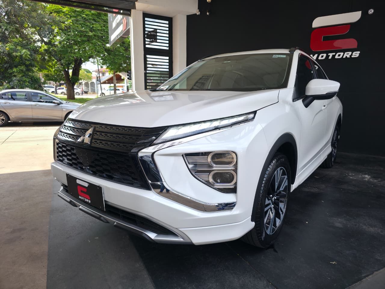 Vista principal de MITSUBISHI Eclipse Cross HPE 1.5T 16v 2024
