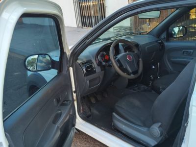FIAT Strada Hard Working 1.4 C.S. 2018 - miniatura 4