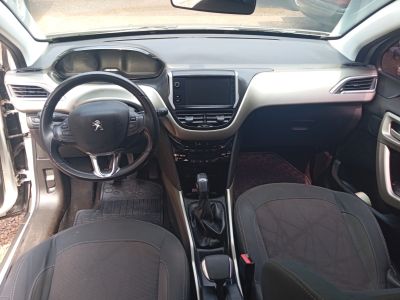 PEUGEOT 2008 Allure 1.6 16v 2017 - miniatura 5