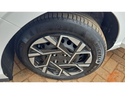 HYUNDAI HB20 Comfort Plus 1.0 12v 2025 - miniatura 18