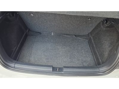 VOLKSWAGEN Polo Hatch Comfortline 1.0 12v TSi 2024 - miniatura 16
