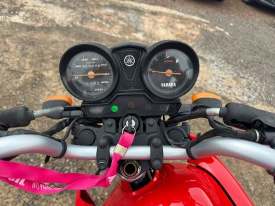 YAMAHA YBR 125 E 2021 - miniatura 4