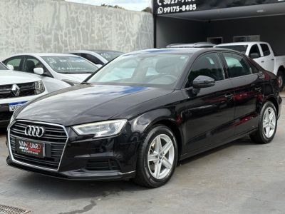 AUDI A3 Sedan Prestige 1.4 TFSi 16v 2019