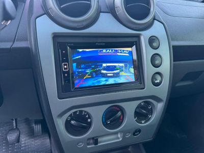 FORD Fiesta Sedan SE 1.6 2014 - miniatura 6