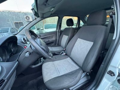 FORD Fiesta Sedan SE 1.6 2014 - miniatura 8