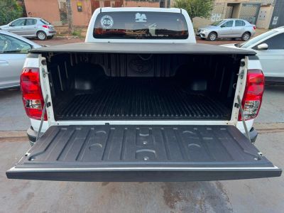 TOYOTA Hilux SRV D4-D 2.8TDi 16v 4X4 C.D. 2022 - miniatura 7