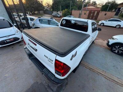 TOYOTA Hilux SRV D4-D 2.8TDi 16v 4X4 C.D. 2022 - miniatura 8