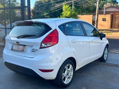 FORD Fiesta Hatch SEL Style 1.0T 12v PowerShif 2017 - miniatura 4