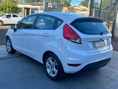 FORD Fiesta Hatch SEL Style 1.0T 12v PowerShif 2017 - miniatura 5