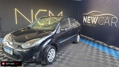 FORD Fiesta Sedan 1.0 2013