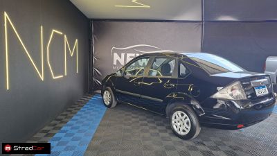 FORD Fiesta Sedan 1.0 2013 - miniatura 6