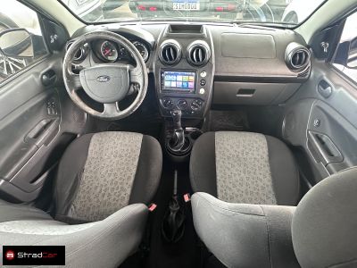 FORD Fiesta Sedan 1.0 2013 - miniatura 7