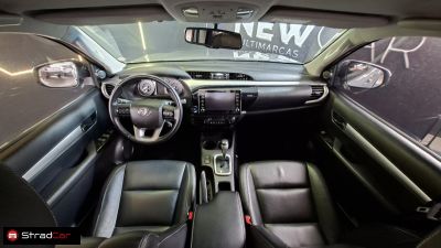 TOYOTA Hilux SRV D4-D 2.8TDi 16v 4X4 C.D. 2022 - miniatura 7