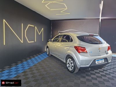 CHEVROLET Onix LT 1.4 2017 - miniatura 6